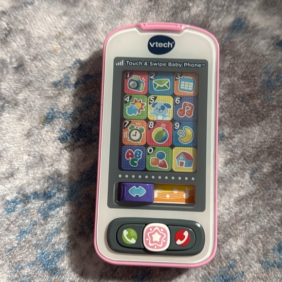 VTech Touch and Swipe Baby Phone Toy - Pink and White - Picture 4 of 6